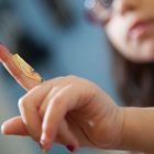 Ювенильный ревматоидный артрит у детей: лечение, причины, симптомы болезни