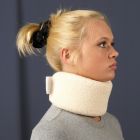 Воротник Шанца при шейном остеохондрозе: отзывы, рекомендации к применению