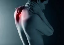 Боли в спине в области лопаток: причины, диагностика, полное описание проблемы