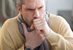 Чем опасен кашель при остеохондрозе: причины, диагностика и методы лечения