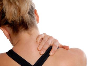 О чем говорит боль в плечах и шее, основные причины