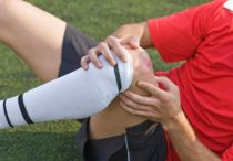 Что делать если колено опухло и болит, причины, эффективное лечение